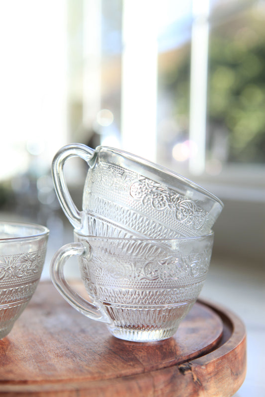 Set of 4 Vintage Tea/punch Cups